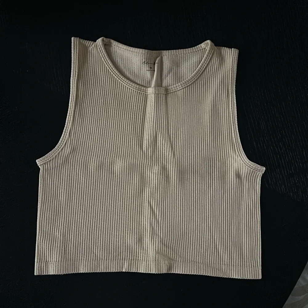 light cream crop tank top